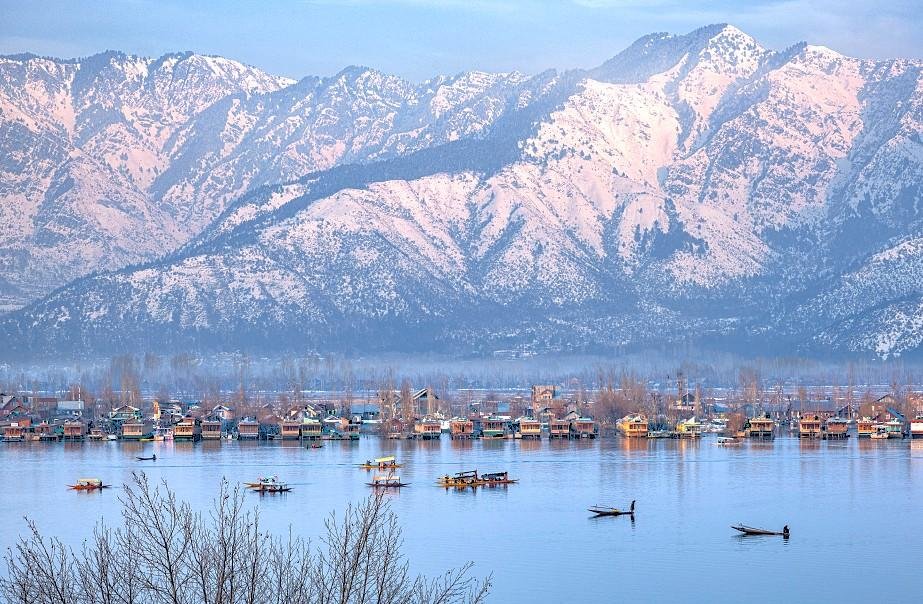 Kashmir 6 Nights – 7 Days Tour Package