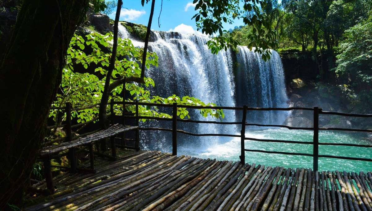 Meghalaya 6 Nights – 7 Days Tour Package